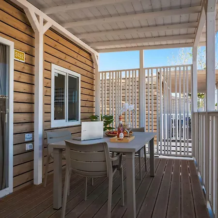 Mobilehomes In Foggia 53446 Village de vacances Grado
